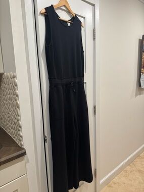 SPANX Air Essentials Black Sleeveless jumpsuit with Elastic Waist